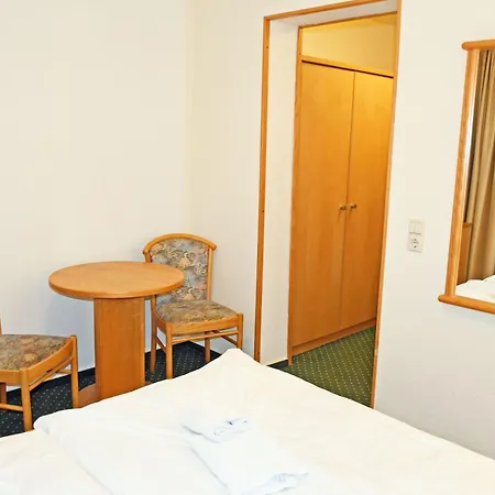 Gasthof Park-appartements Ostseebad 500 M Zum 3*